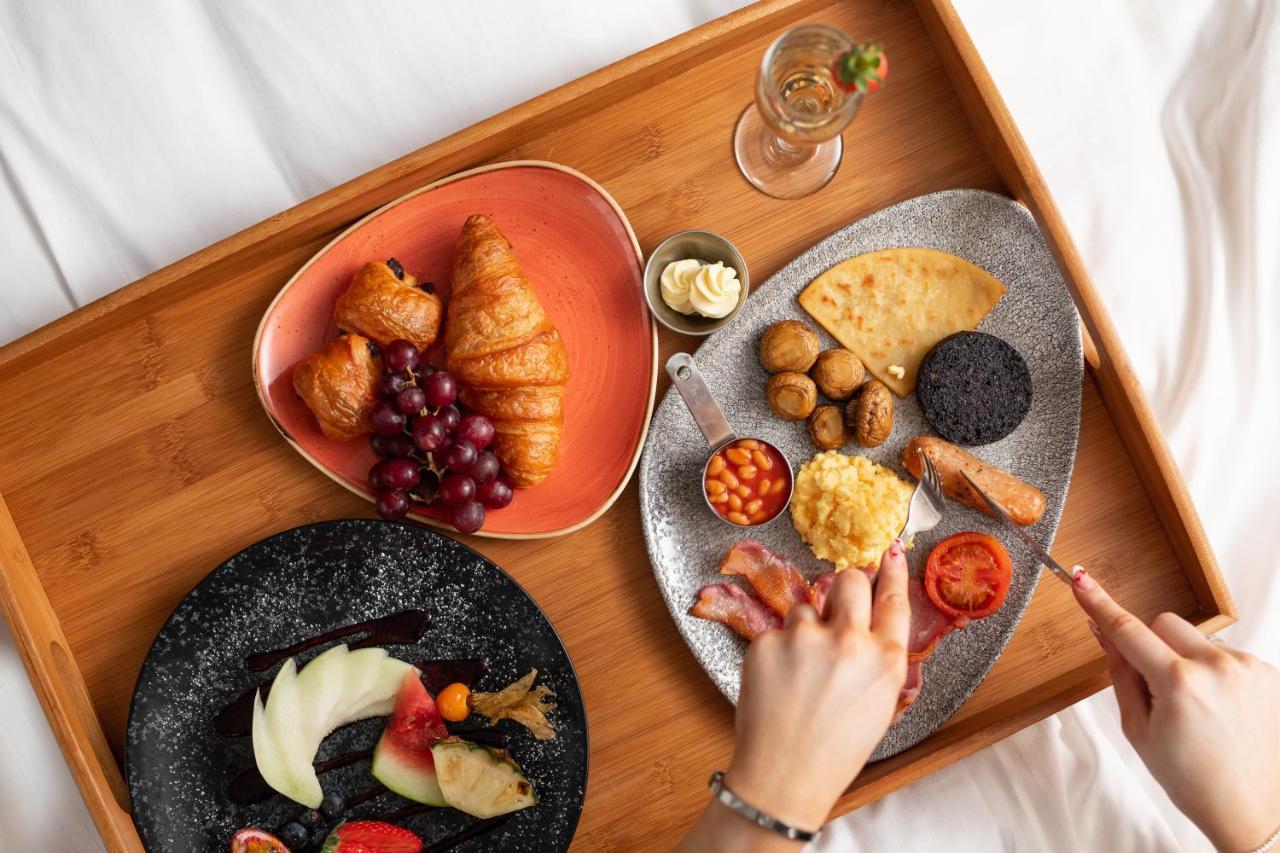 Carlton Hotel Престуик Екстериор снимка