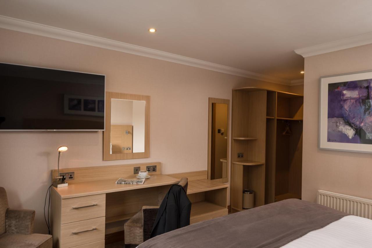 Carlton Hotel Престуик Екстериор снимка