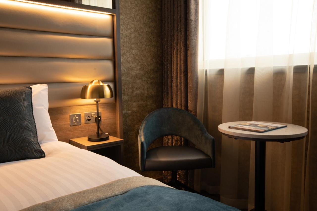 Carlton Hotel Престуик Екстериор снимка