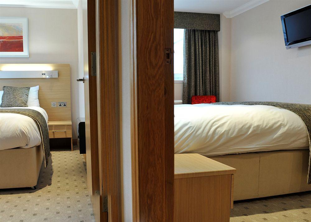 Carlton Hotel Престуик Екстериор снимка