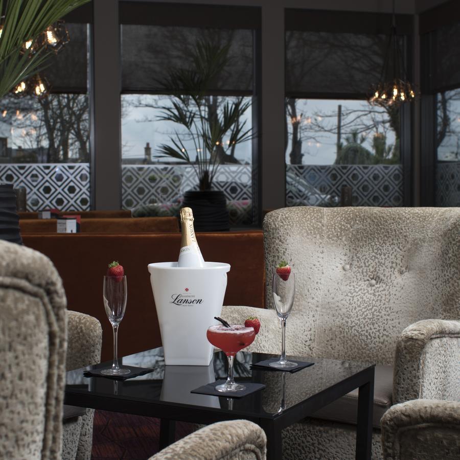 Carlton Hotel Престуик Екстериор снимка