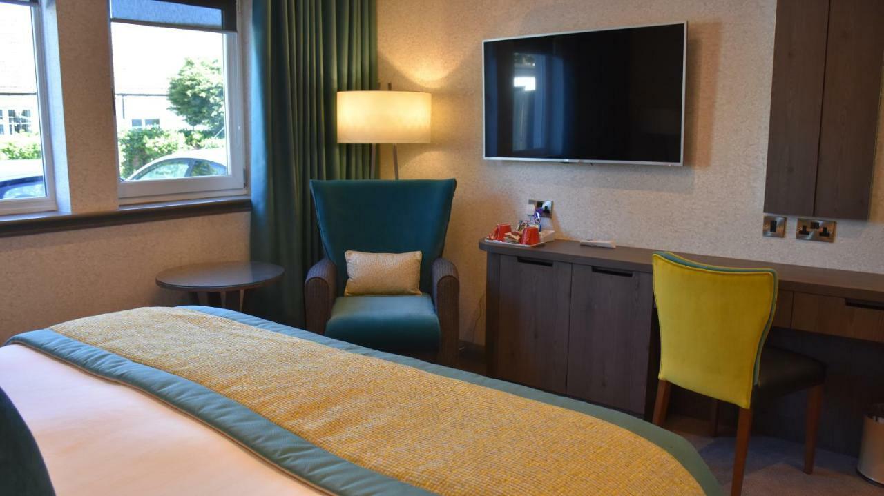 Carlton Hotel Престуик Екстериор снимка